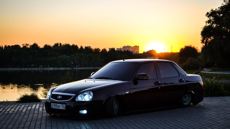 Чёрная Приора 4к