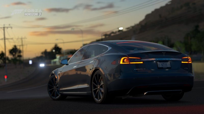 Тесла в Форза хорайзен 4