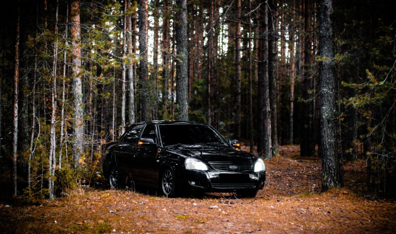 Лада Приора черная