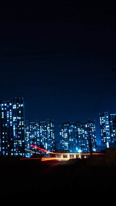 Ночной город в темноте