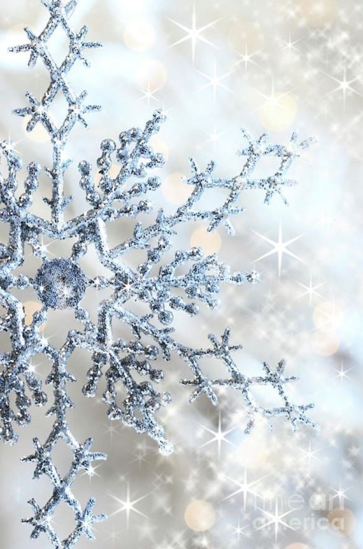 Снежинки на новый год