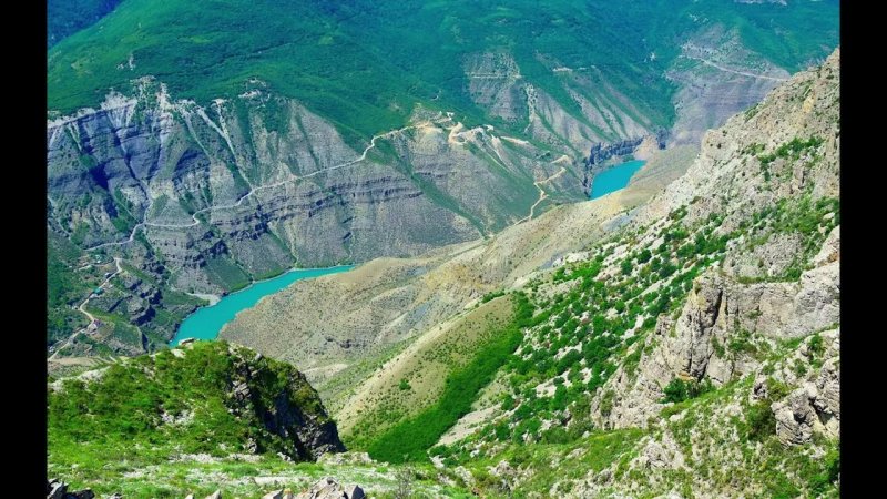 Сулакский каньон водопад
