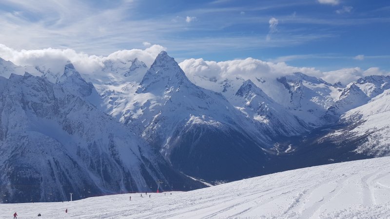 Домбай (Горная территория)