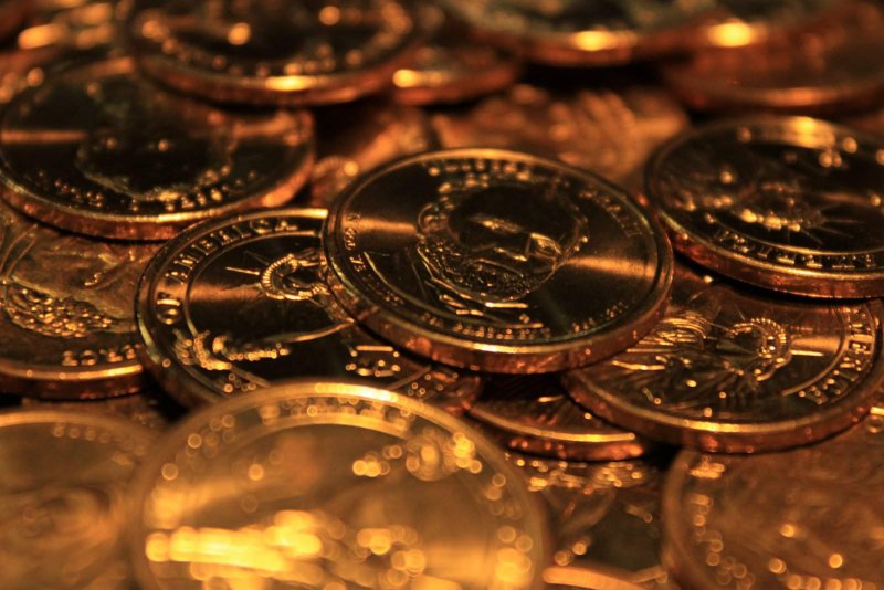 Заставка на рабочий стол деньги