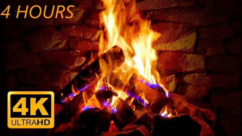 Живой горящий камин