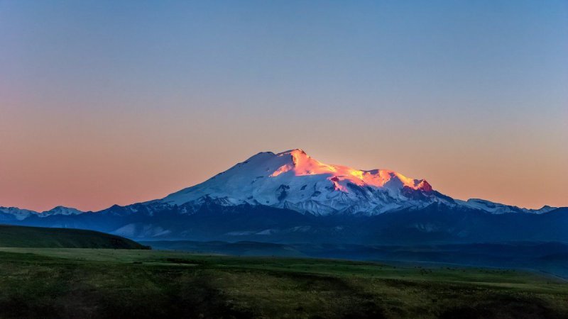 Природа горы Эльбрус