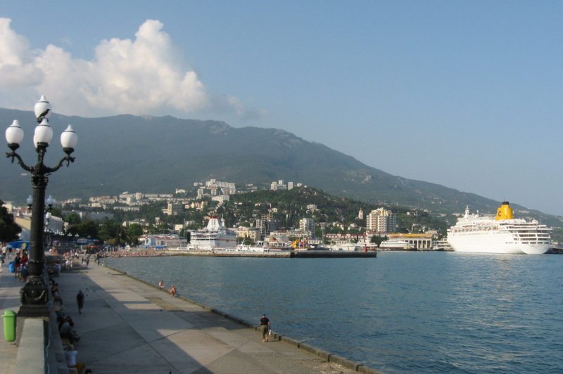 Ялта море набережная
