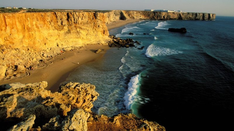 Португалия океан