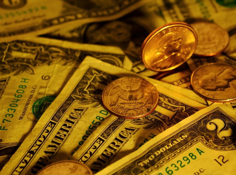 Заставка на рабочий стол деньги