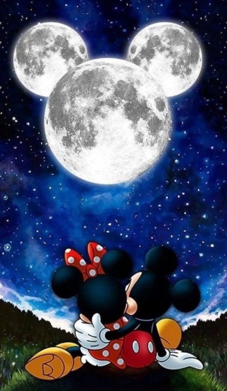 Микки Маус в космосе