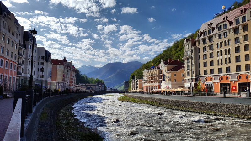 Сочи красная Поляна роза Хутор