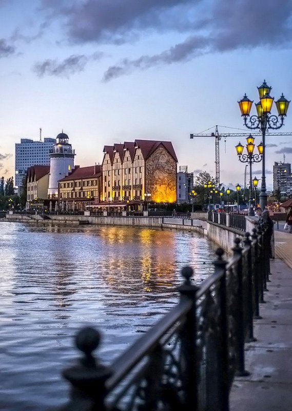 Центральная набережная Калининград