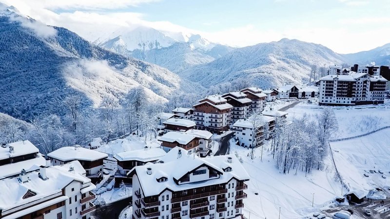 Сочи роза Хутор зима