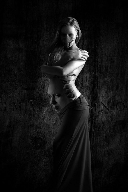 Темная девушка