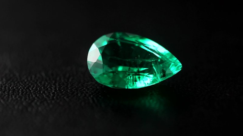 Изумруд камень фото