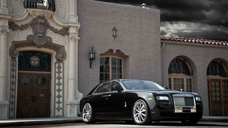 Роллс Ройс Luxury