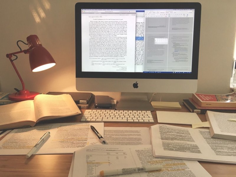 Стол для учебы