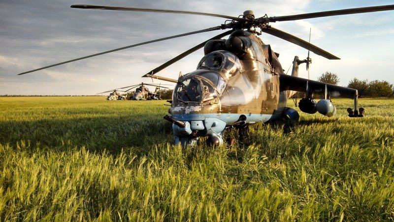 Военный вертолёт ми 24