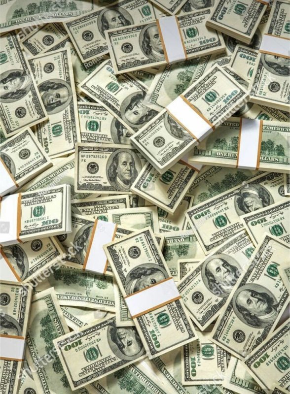 Много денег