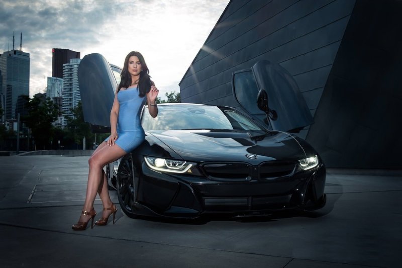 Красивые девушки и авто