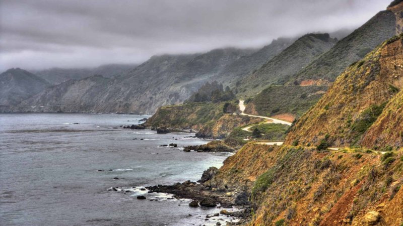 Океан и горы