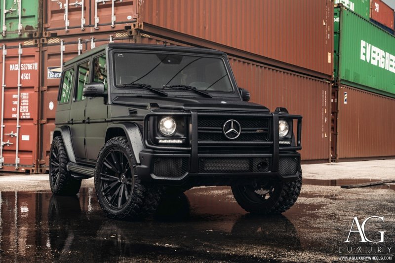 Мерседес-Бенц g63 AMG 2017