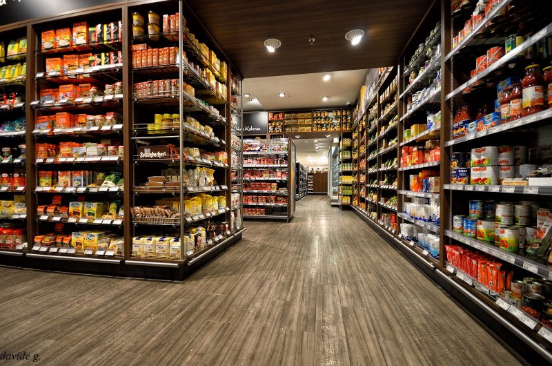 Магазин внутри