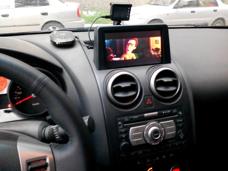 Штатная магнитола Nissan Qashqai j10