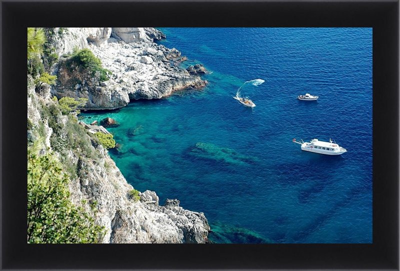 Бухта острова капри