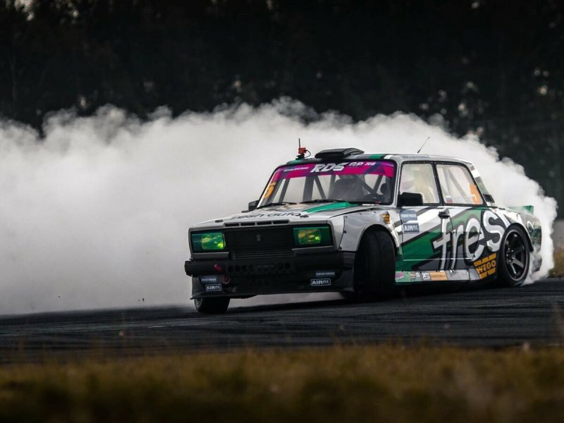 Лада 2105 дрифт