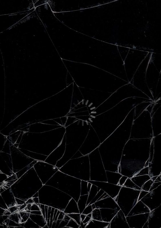 Треснутое стекло на телефоне