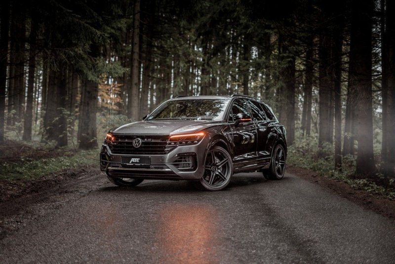 Volkswagen Touareg 2020 Black Tuning
