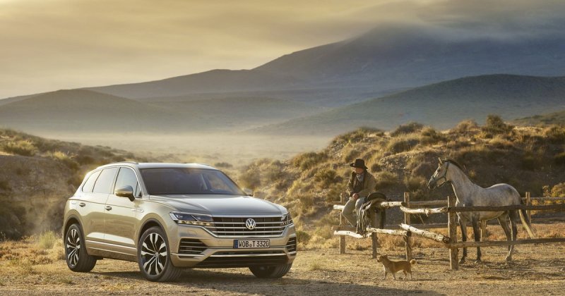 Фольксваген Туарег 2018