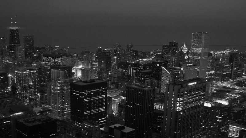 Красивый темный город