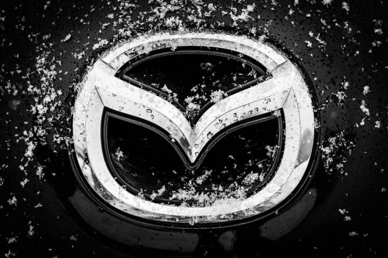 Обои Мазда