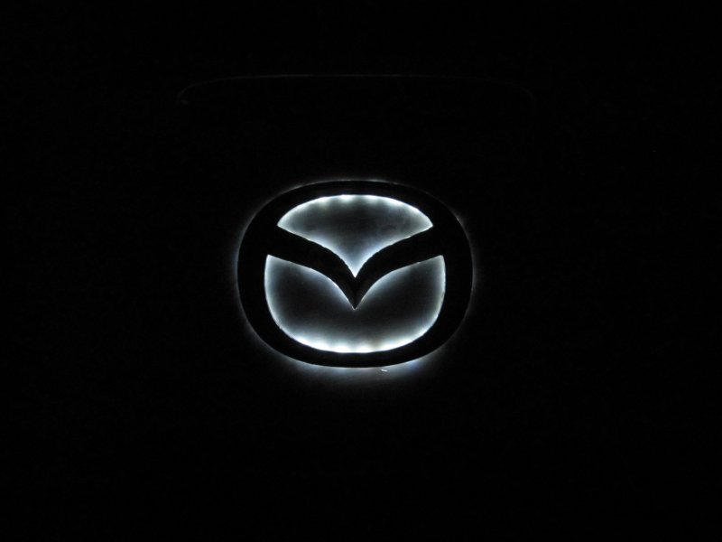 Мазда 6 значок