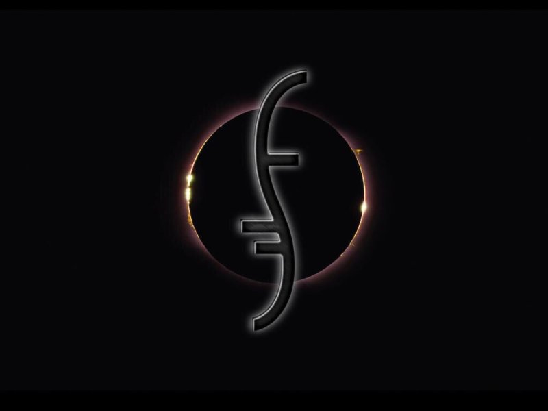 Символы на черном фоне