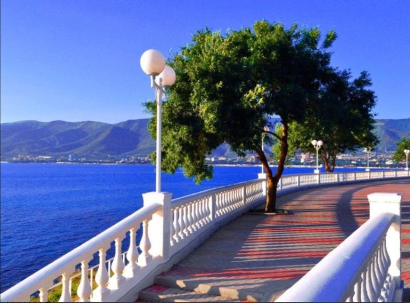 Бухта Геленджик набережная