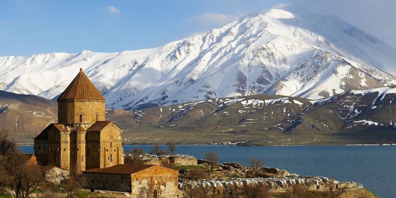 Озеро Севан Армения