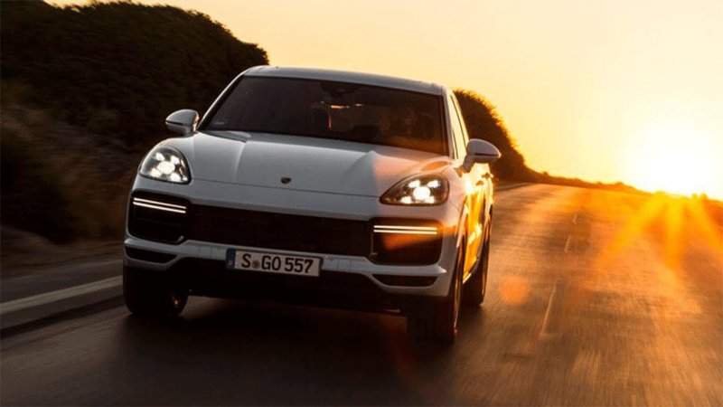 Порше Кайен турбо s 2022