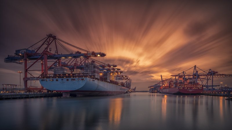 Портовые корабли