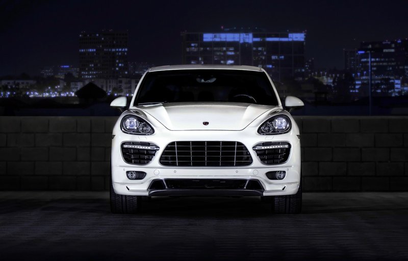 Порше Кайен турбо белый