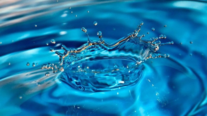 Фон для рабочего стола вода