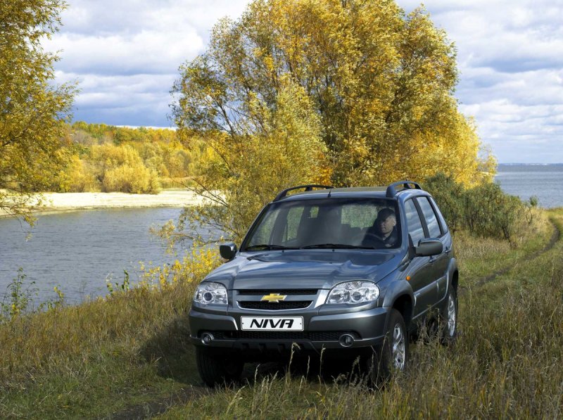 Chevrolet Niva 1.7