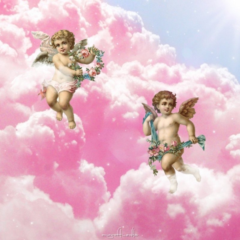 Ангелочки в облаках