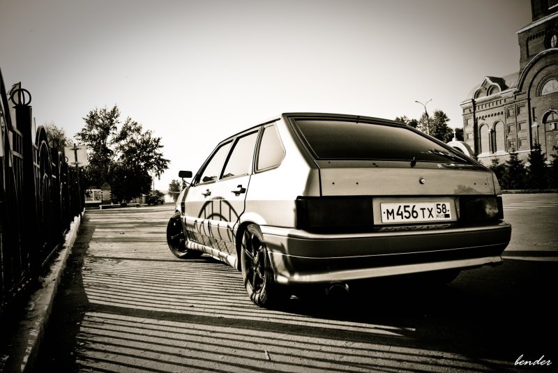 ВАЗ 2114 черная