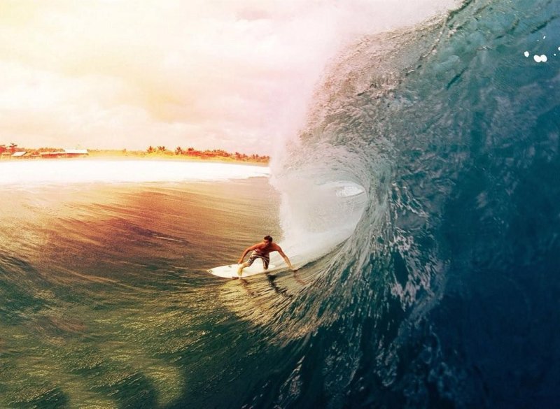 Тим Блейк серфер