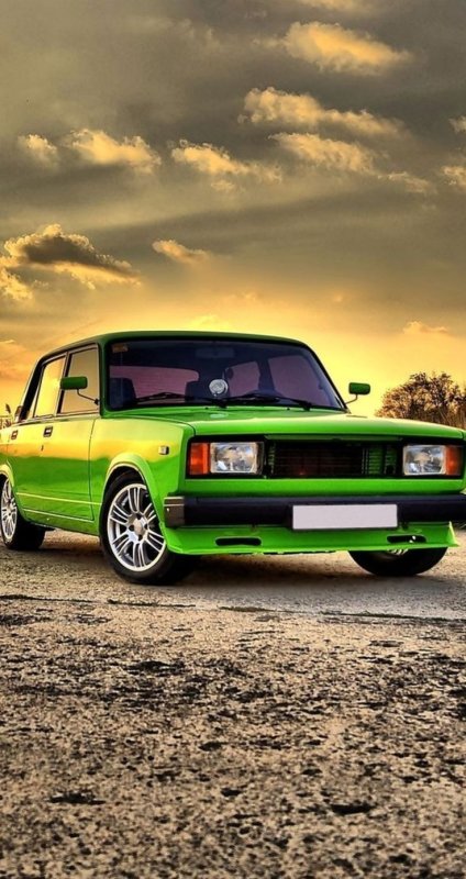 ВАЗ 2107 зеленая