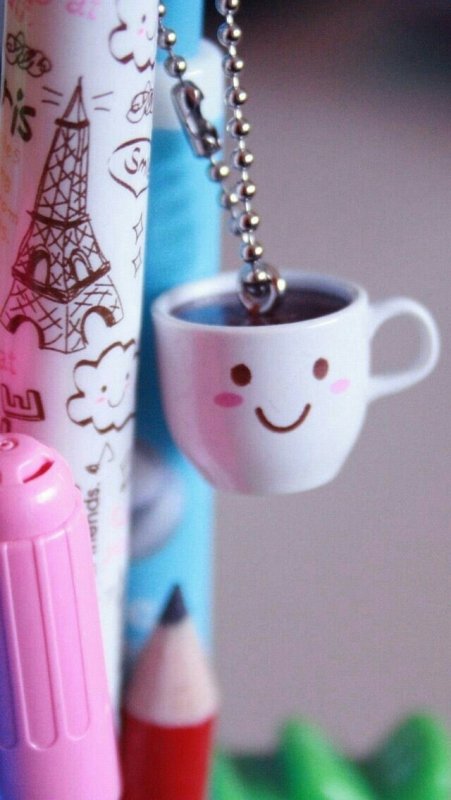 Обои на телефон для девочек модные