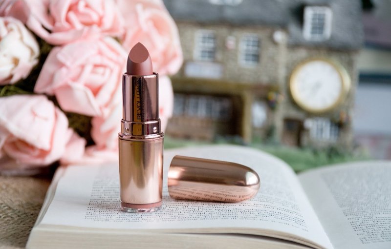 Цветы нюдовые оттенки